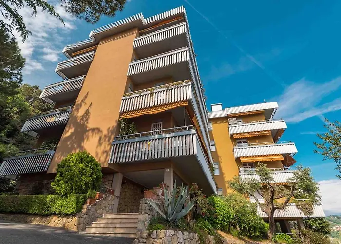 Le Petit Bleu, Terre Marine Hotell *